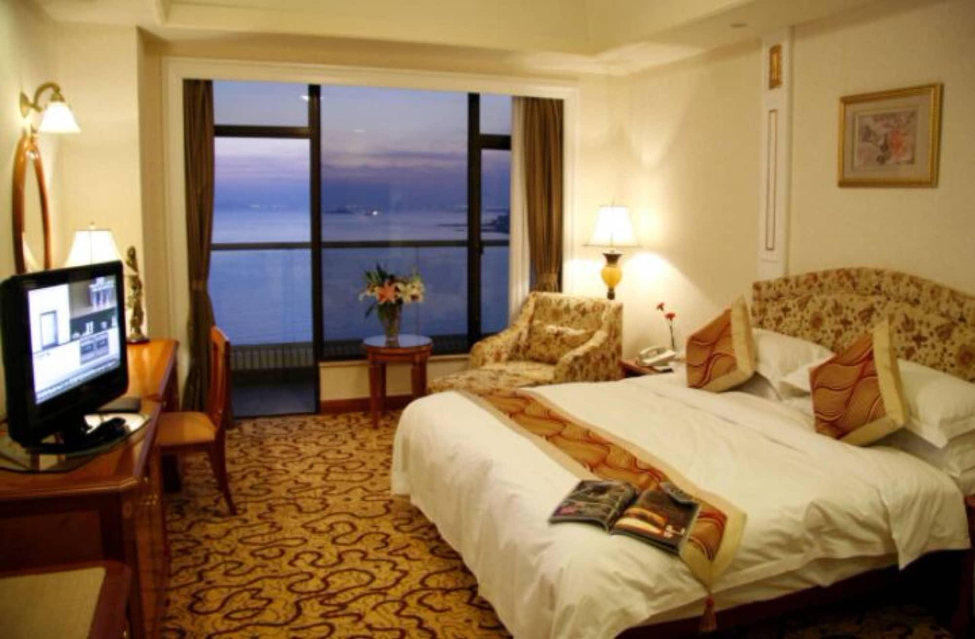 Huiquan Dynasty Hotel Qingdao Exterior foto