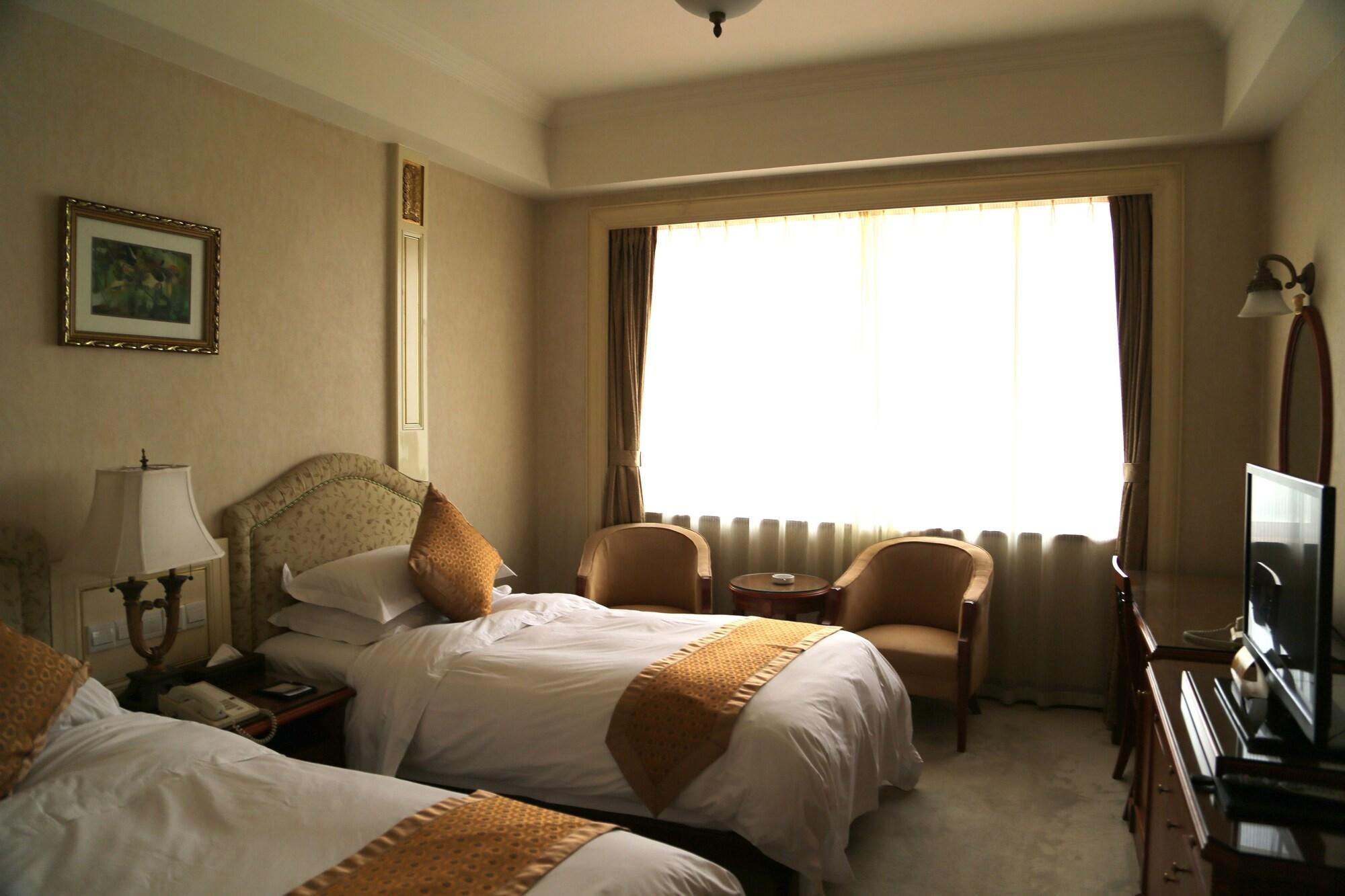 Huiquan Dynasty Hotel Qingdao Exterior foto